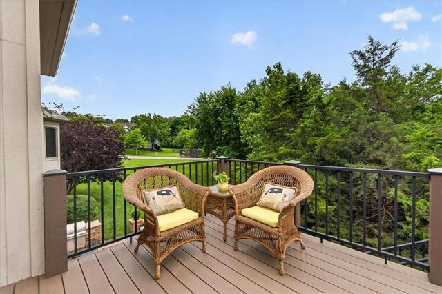 20805 W 91 Terrace, Lenexa, KS 66220