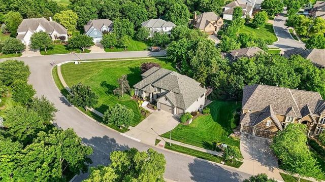 20805 W 91 Terrace, Lenexa, KS 66220