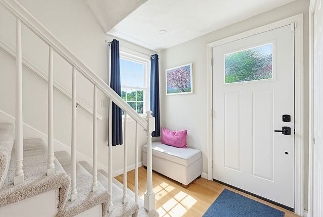 15 Calvin Road, North Attleboro, MA 02760