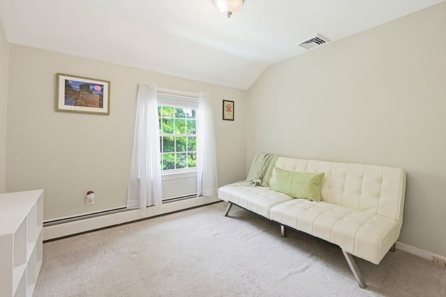 15 Calvin Road, North Attleboro, MA 02760