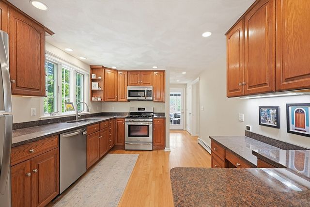 15 Calvin Road, North Attleboro, MA 02760