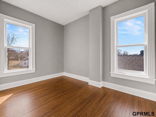 3833 Parker Street, Omaha, NE 68111