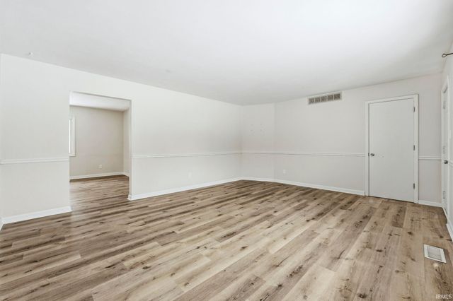 5145 Lynhurst Drive, Fort Wayne, IN 46835