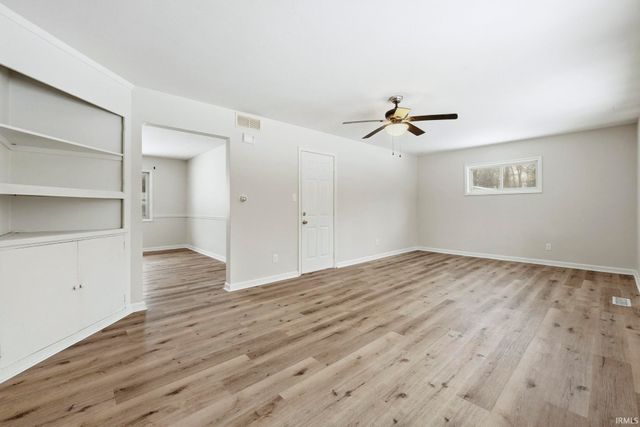 5145 Lynhurst Drive, Fort Wayne, IN 46835