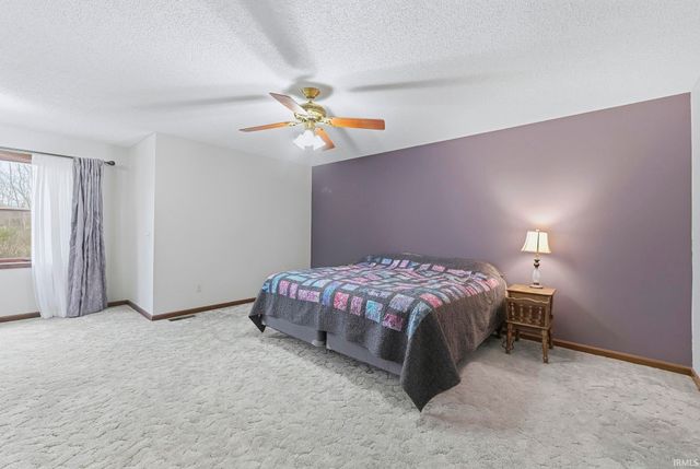 12127 Mahogany Drive, Fort Wayne, IN 46814