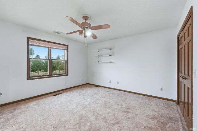 12127 Mahogany Drive, Fort Wayne, IN 46814