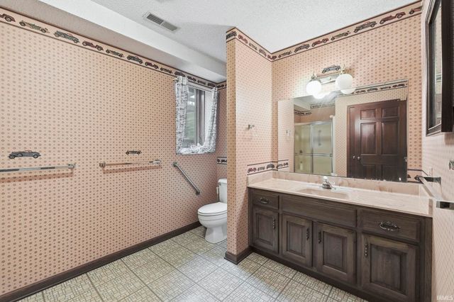 12127 Mahogany Drive, Fort Wayne, IN 46814