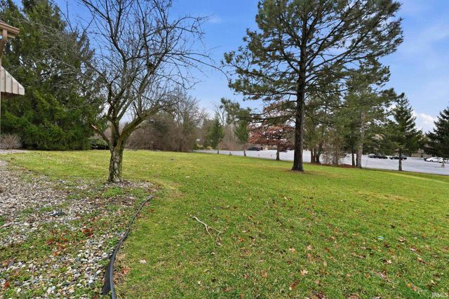 12127 Mahogany Drive, Fort Wayne, IN 46814