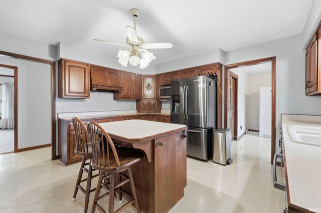 12127 Mahogany Drive, Fort Wayne, IN 46814