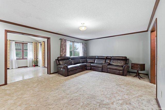 12127 Mahogany Drive, Fort Wayne, IN 46814