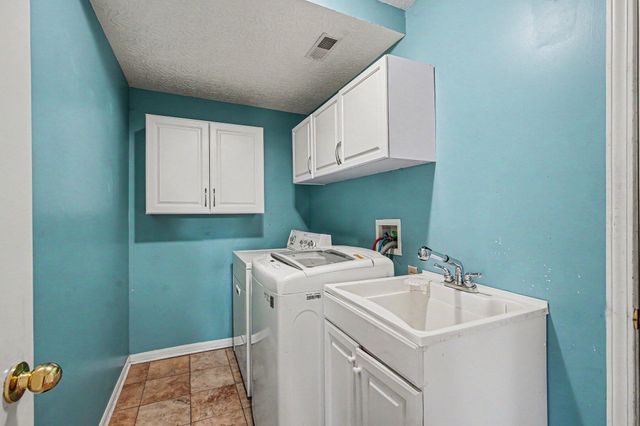 722 Berlander Drive, Independence, KY 41051