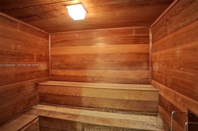 4570 NW 18th Avenue 202, Deerfield Beach, FL 33064