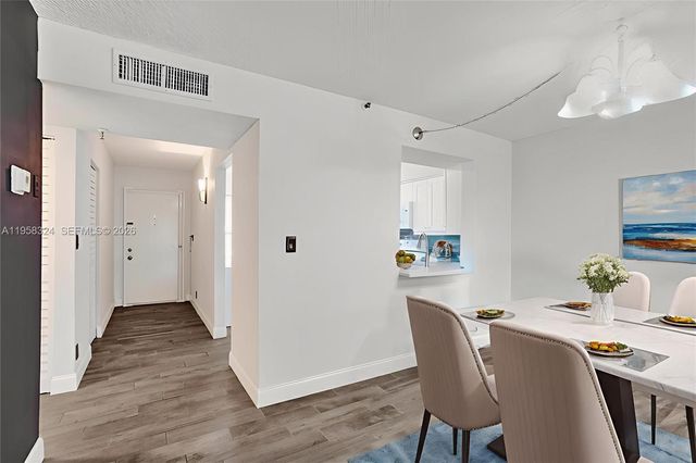 4570 NW 18th Avenue 202, Deerfield Beach, FL 33064