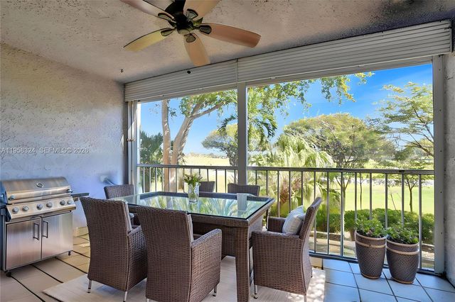 4570 NW 18th Avenue 202, Deerfield Beach, FL 33064