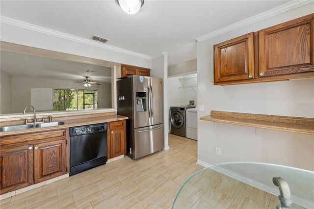 16110 RAMBLING VINE DRIVE W, Tampa, FL 33624