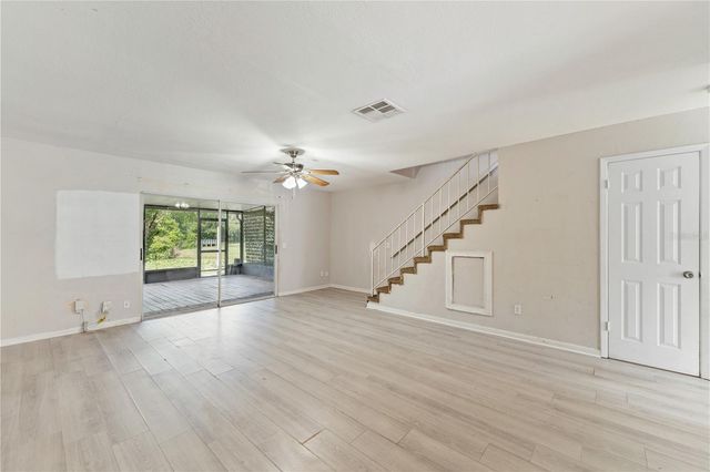 16110 RAMBLING VINE DRIVE W, Tampa, FL 33624