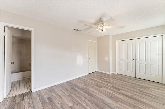 16110 RAMBLING VINE DRIVE W, Tampa, FL 33624