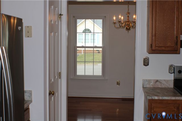 5121 Reids Pointe Rd, Glen Allen, VA 23060