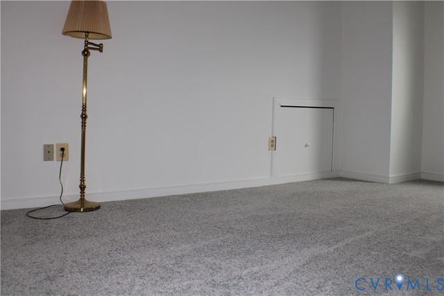 5121 Reids Pointe Rd, Glen Allen, VA 23060