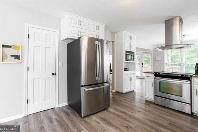 4909 Millen Drive SE, Mableton, GA 30126