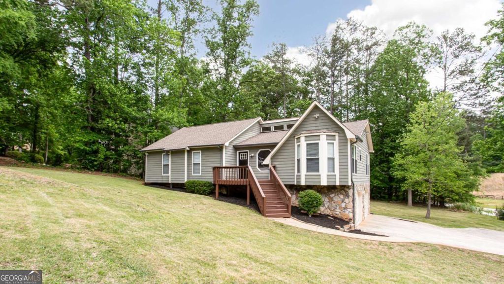 4909 Millen Drive SE, Mableton, GA 30126