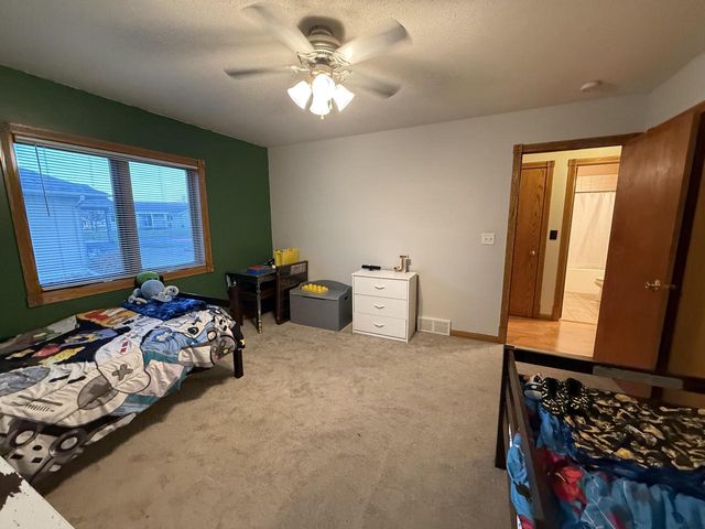 1907 Viking AVENUE, Holmen, WI 54636