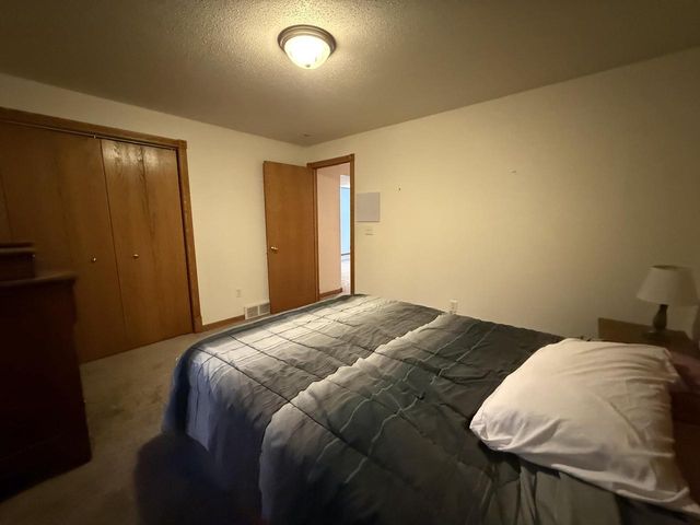 1907 Viking AVENUE, Holmen, WI 54636