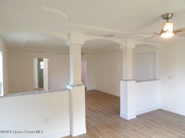408 Calamondin Avenue NW, Palm Bay, FL 32907