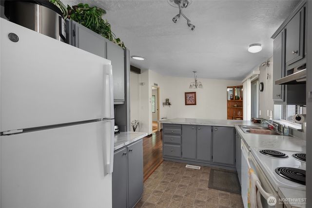 14818 Terrace Avenue SE, Tenino, WA 98589