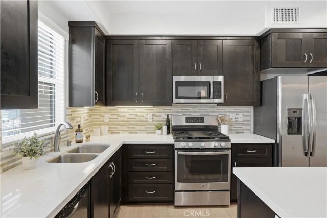 869 Coriander Lane, San Luis Obispo, CA 93401
