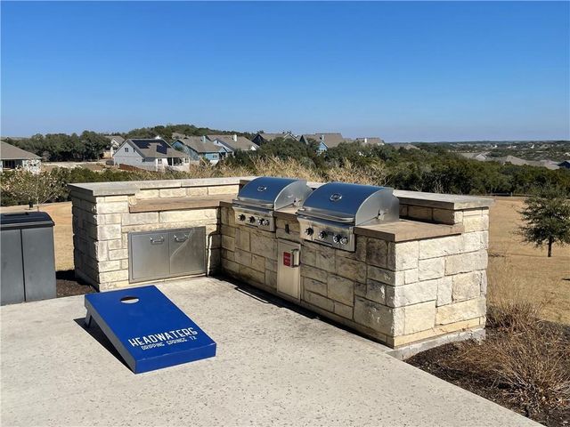 992 Hazy Hills LOOP, Dripping Springs, TX 78620