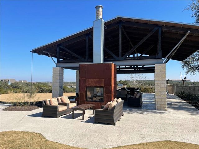 992 Hazy Hills LOOP, Dripping Springs, TX 78620