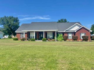 304 Dixieland Drive, Byron, GA 31008