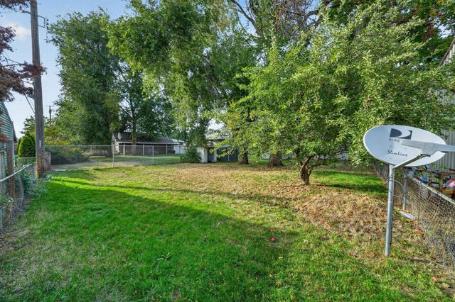 2434 E Dalke Ave, Spokane, WA 99208