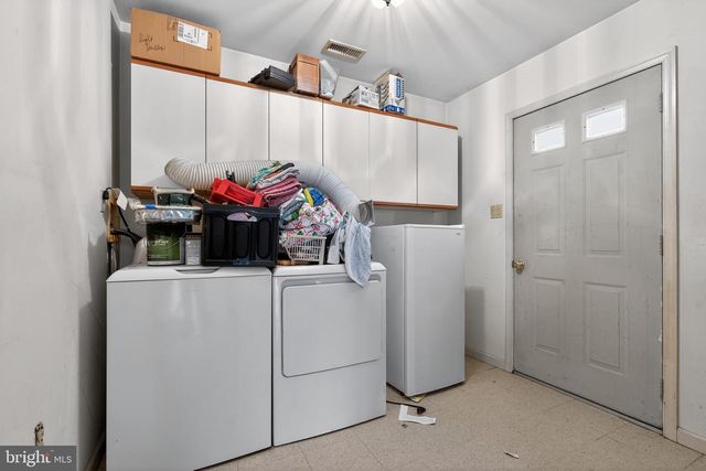 433 AUSTIN CIR, Fairless Hills, PA 19030