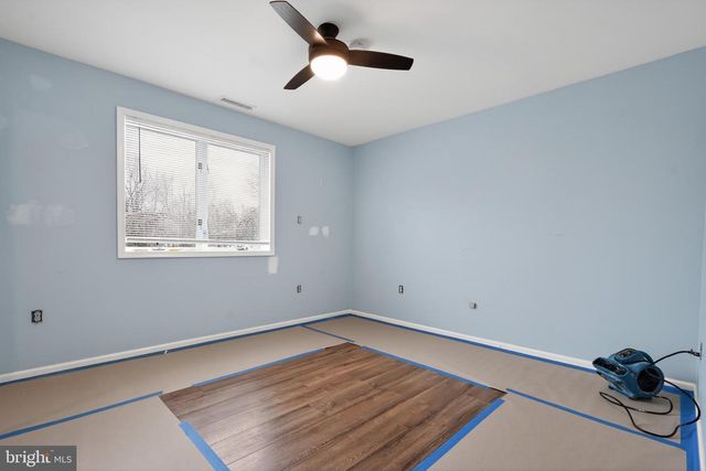 433 AUSTIN CIR, Fairless Hills, PA 19030