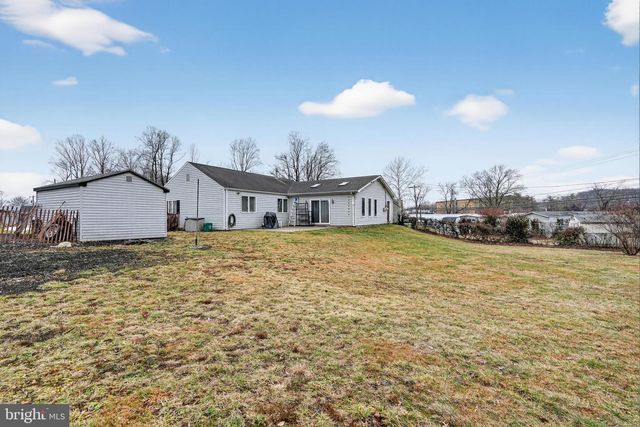 433 AUSTIN CIR, Fairless Hills, PA 19030