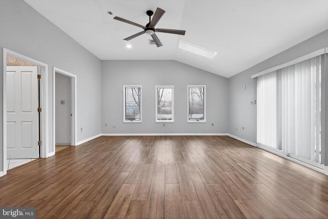 433 AUSTIN CIR, Fairless Hills, PA 19030