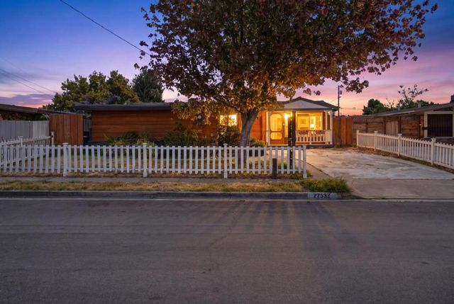 27532 Gainesville Avenue, Hayward, CA 94545