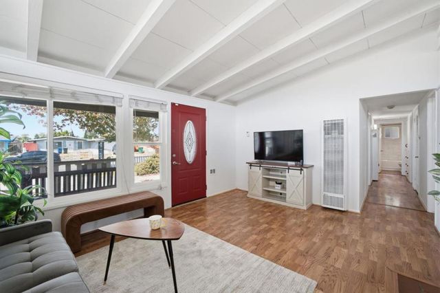 27532 Gainesville Avenue, Hayward, CA 94545