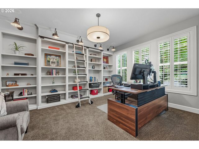 2539 REMINGTON Dr, West Linn, OR 97068