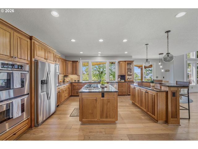2539 REMINGTON Dr, West Linn, OR 97068