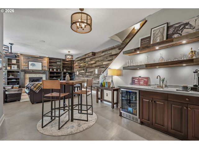 2539 REMINGTON Dr, West Linn, OR 97068