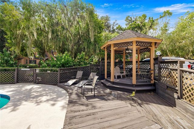 1621 NE 2ND STREET 201, Ocala, FL 34470