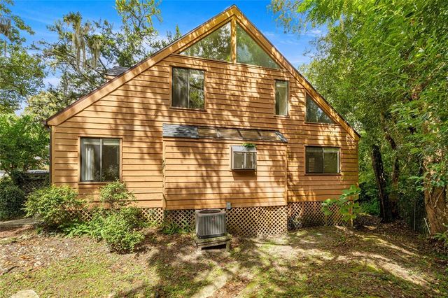 1621 NE 2ND STREET 201, Ocala, FL 34470