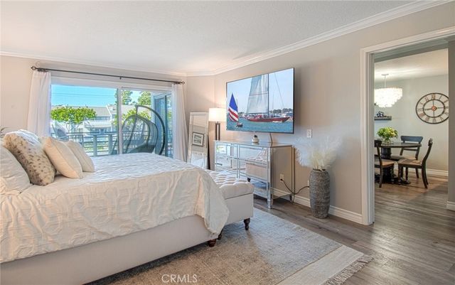 220 Nice Lane 215, Newport Beach, CA 92663