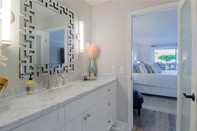 220 Nice Lane 215, Newport Beach, CA 92663