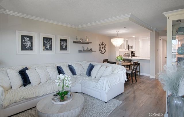 220 Nice Lane 215, Newport Beach, CA 92663