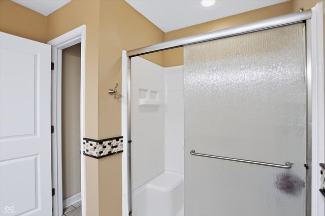 16780 Loch Circle, Noblesville, IN 46060