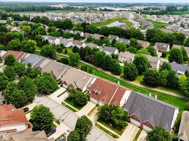 16780 Loch Circle, Noblesville, IN 46060